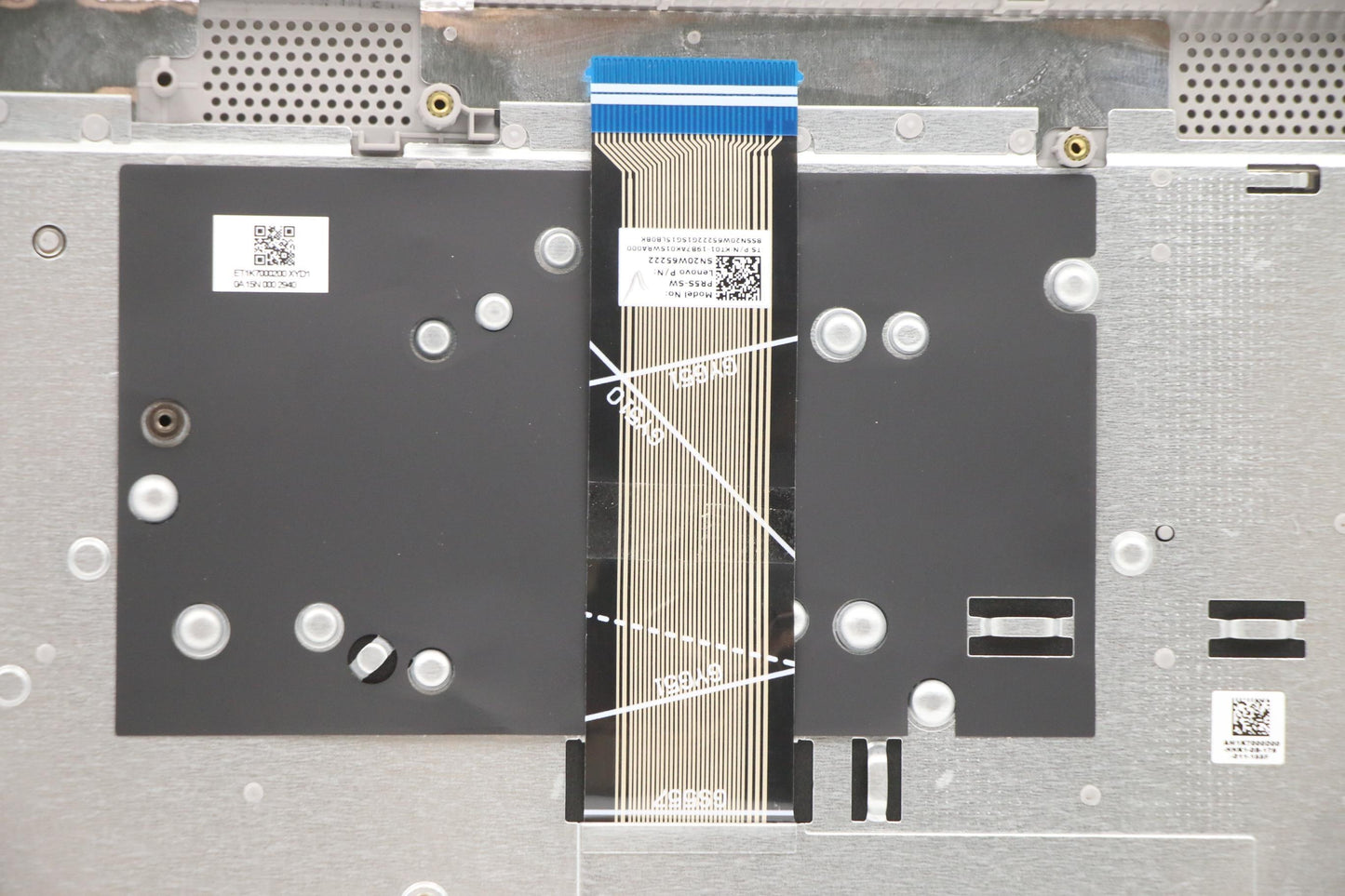 Lenovo Upper Case Asm_Sw L81Yk Nblnfp - 5CB0X56320