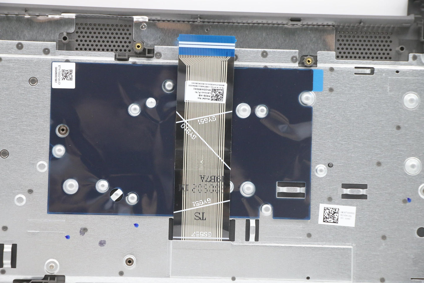 Lenovo Upper Case Asm_Hb L81Yk Nblnfp - 5CB0X56368