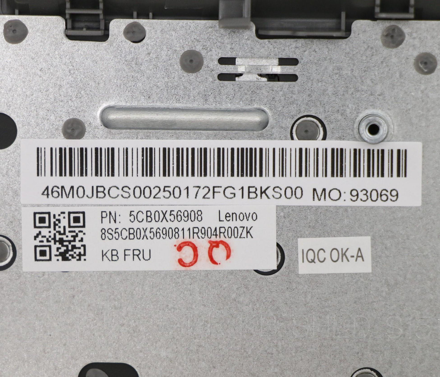 Lenovo Assembly Ucase W/Kb Ko Pg Ls15 - 5CB0X56908