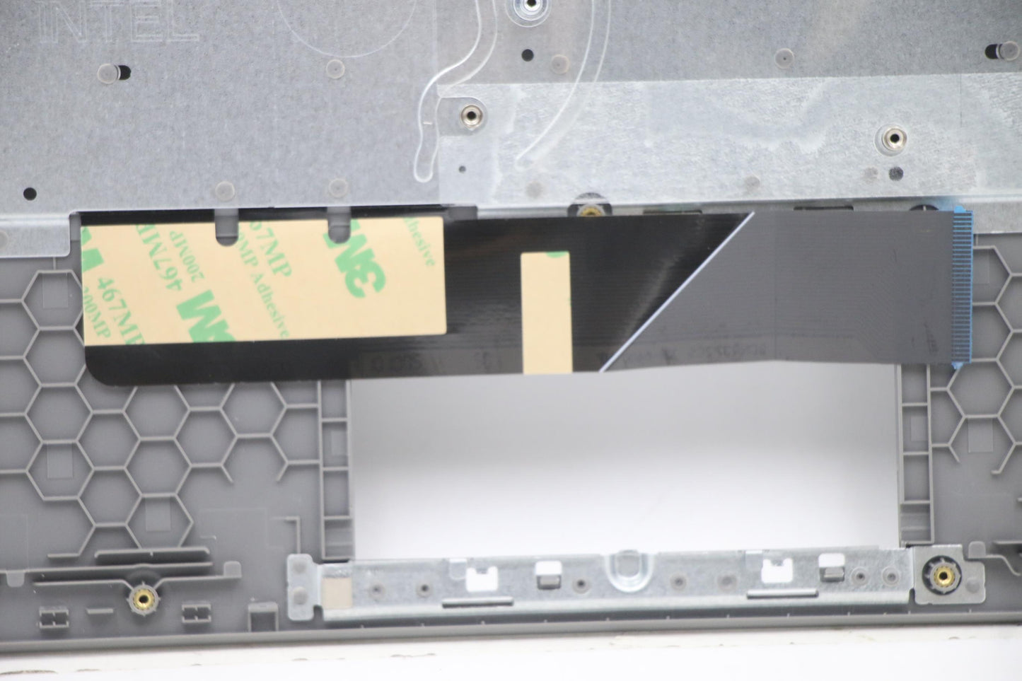 Lenovo Assembly Ucase W/Kb Be Pg Ls15 - 5CB0X56917