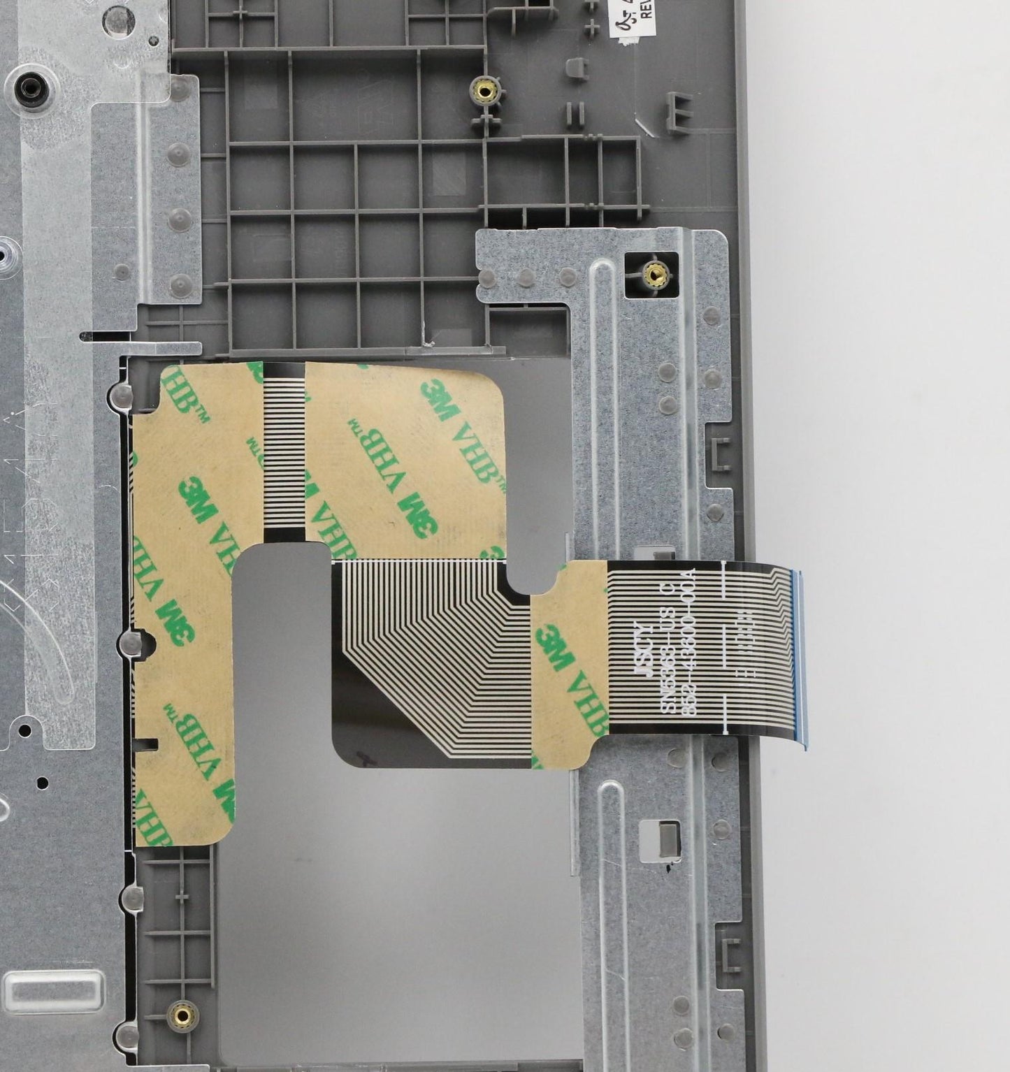 Lenovo Assembly Ucase W/Kb Ko Pg Ls15 - 5CB0X56973