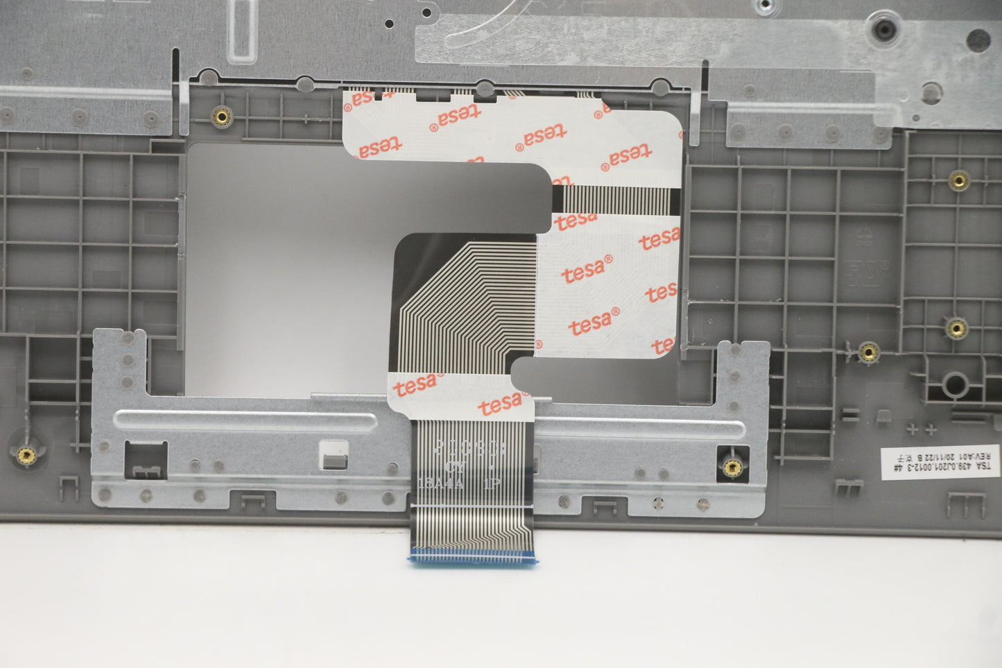 Lenovo Assembly Ucase W/Kb Ru Pg Ls15 - 5CB0X56975