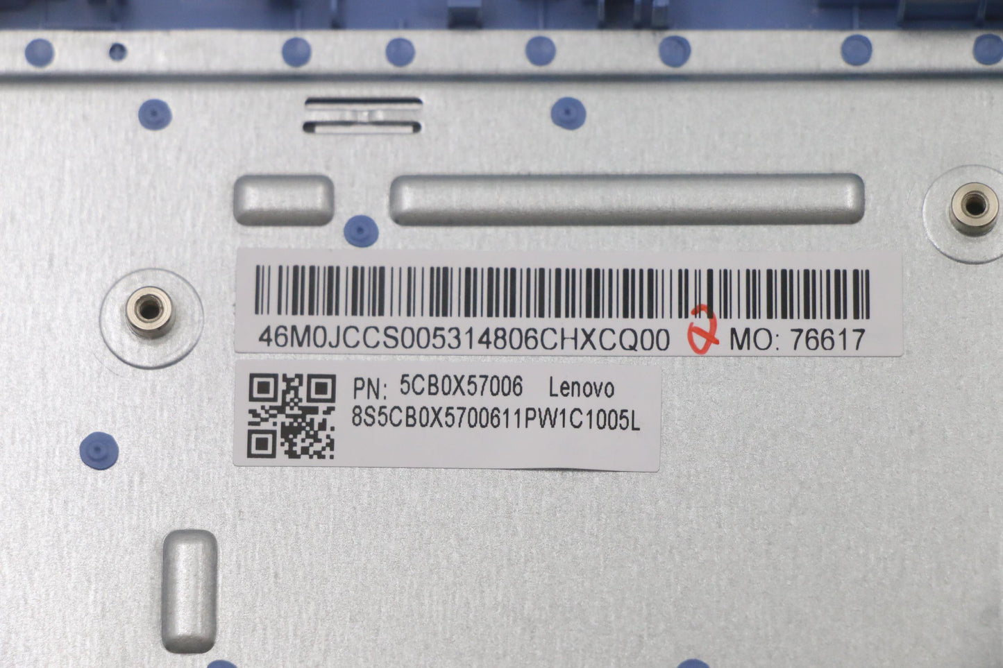 Lenovo Assembly Ucase W/Kb Fr Ib Ls15 - 5CB0X57006