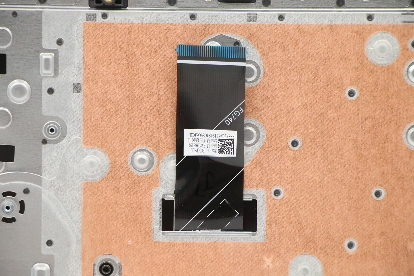 Lenovo Upper Case Asm_La L81Yeigimr - 5CB0X57086