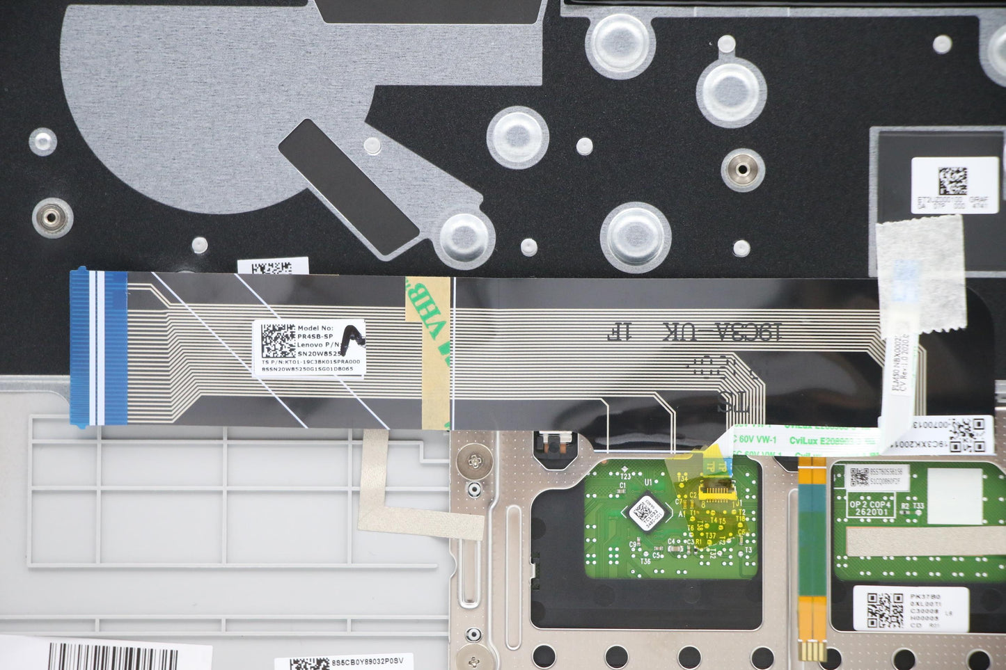 Lenovo Up Pl_Sil Fp W/Blkb_Spn(Spa) - 5CB0Y88519