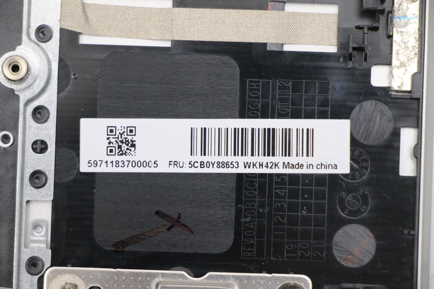 Lenovo Up Al_Sil Fp W/Blkb_Ita - 5CB0Y88653