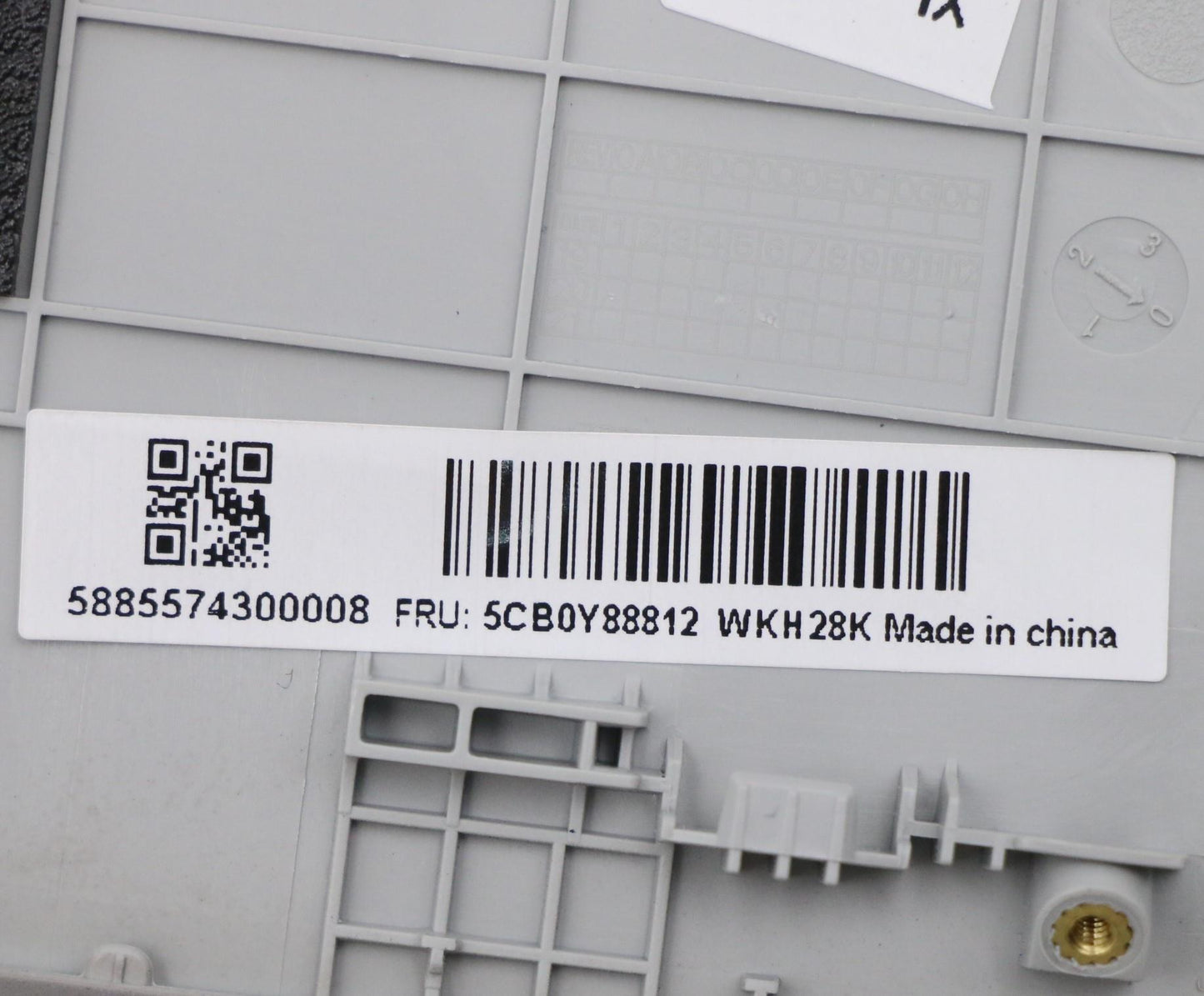 Lenovo Up Pl_Sil Nfp W/Blkb_Fre - 5CB0Y88812