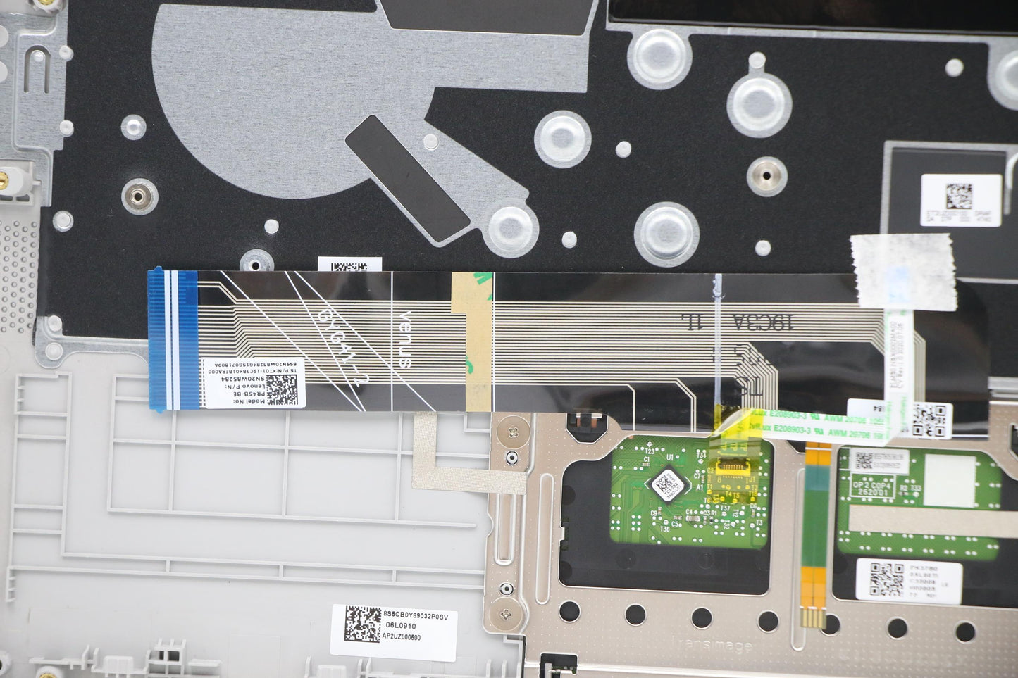 Lenovo Up Pl_Sil Fp W/Blkb_Bel - 5CB0Y88861