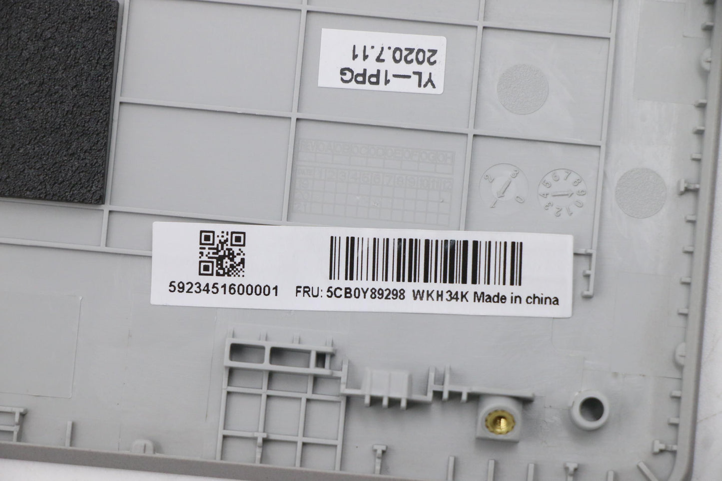Lenovo Up Pl_Sil Nfp W/Blkb_Bel - 5CB0Y89298