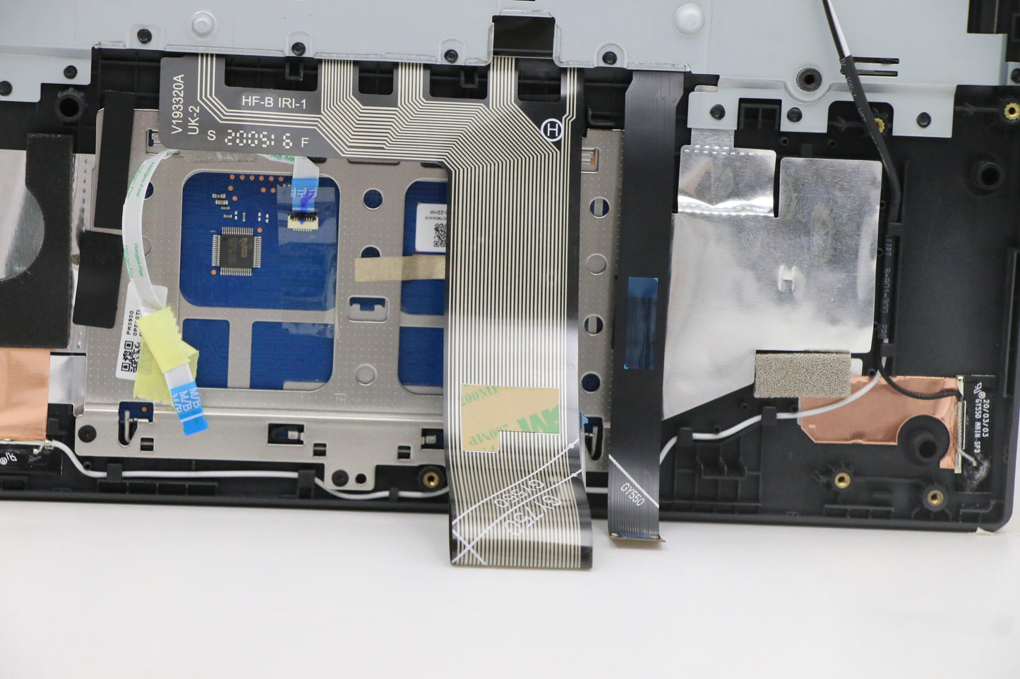 Lenovo Cover Upper Case Asm_Uk L 81Y6 - 5CB0Z26893