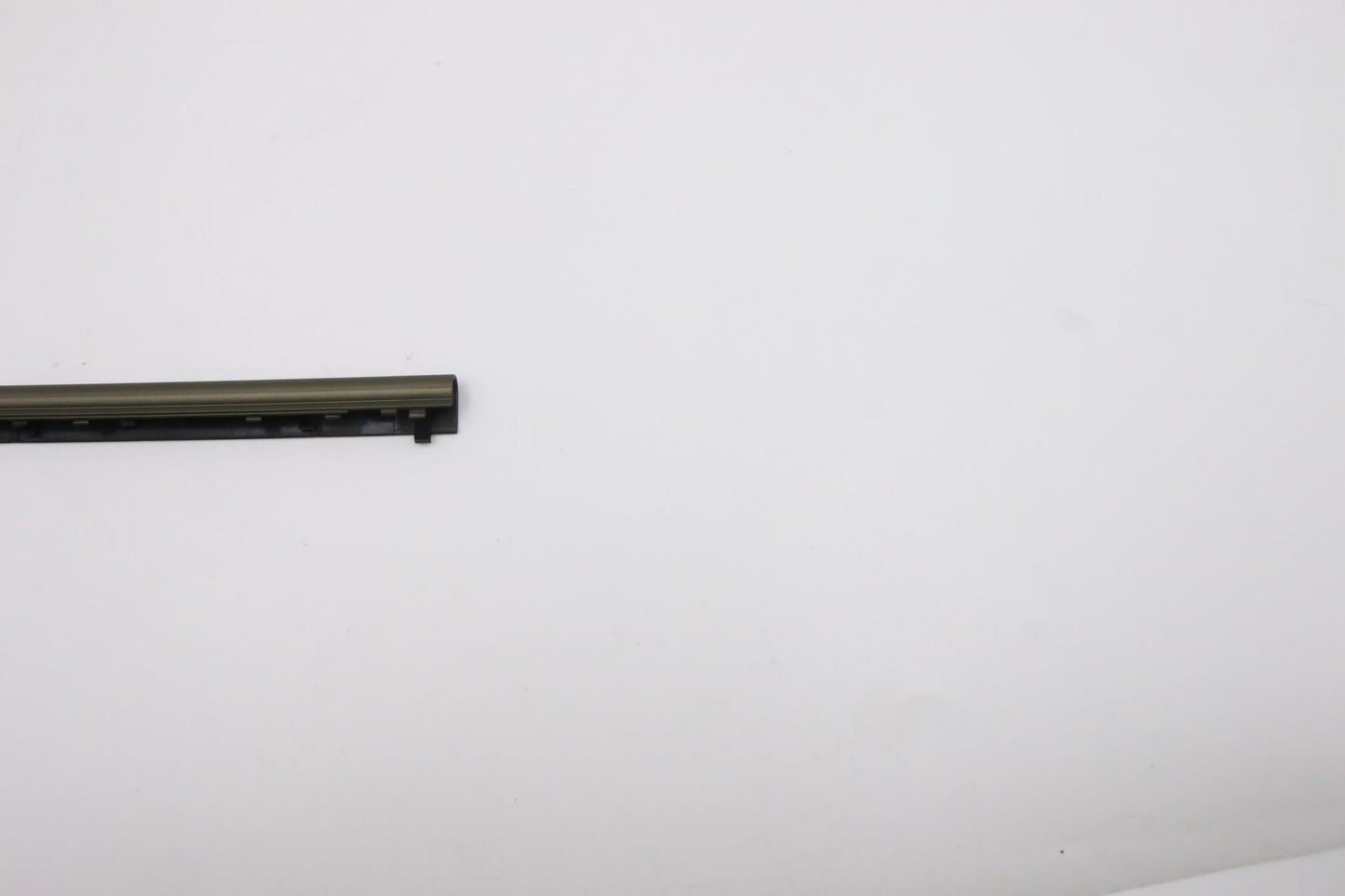 Lenovo Lcd Parts, Lcd Bezel, Hinge Co - 5CB0Z31013