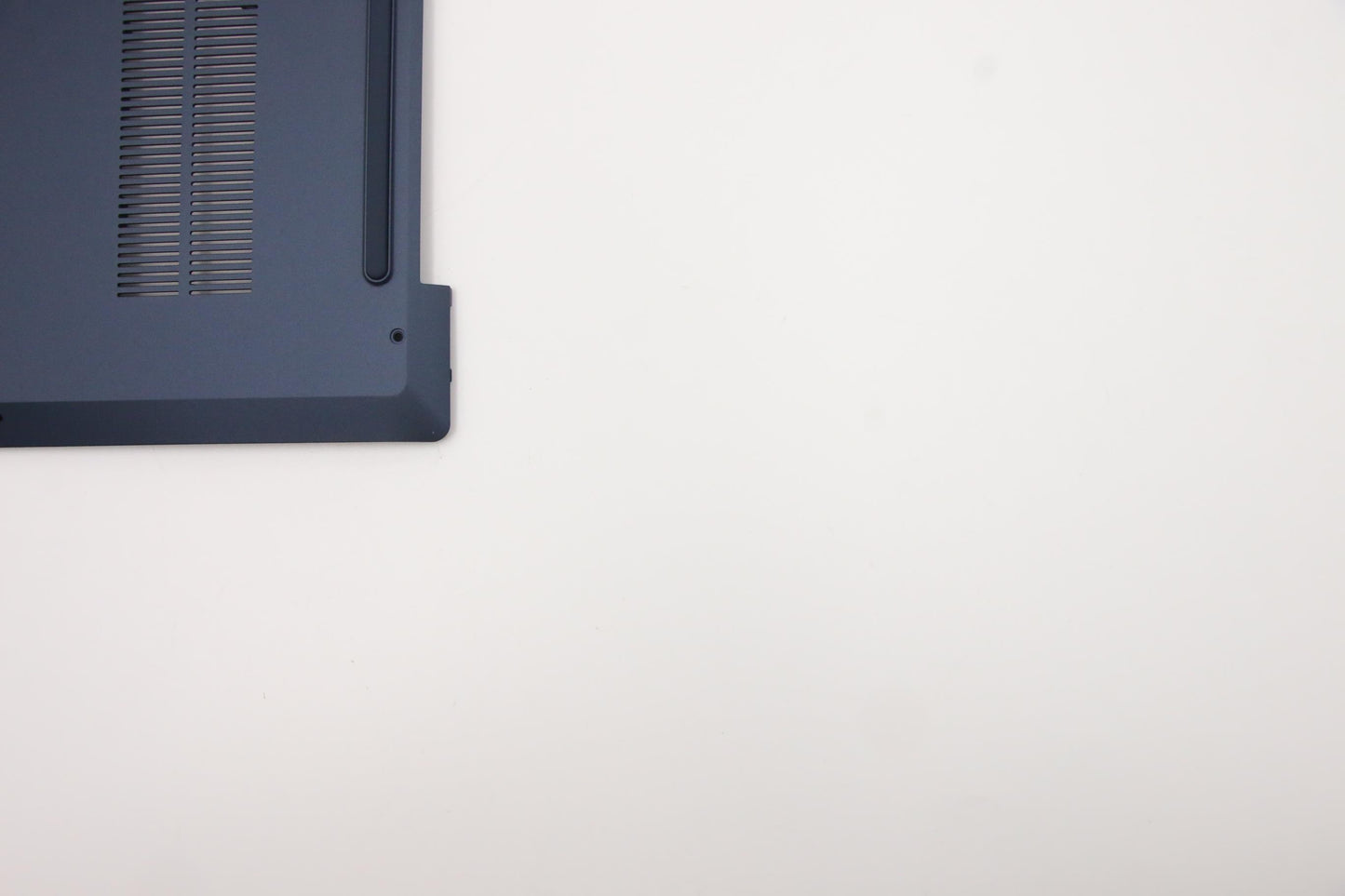 Lenovo Lower Case Cover L 81YK_AB DIS - 5CB0Z31045