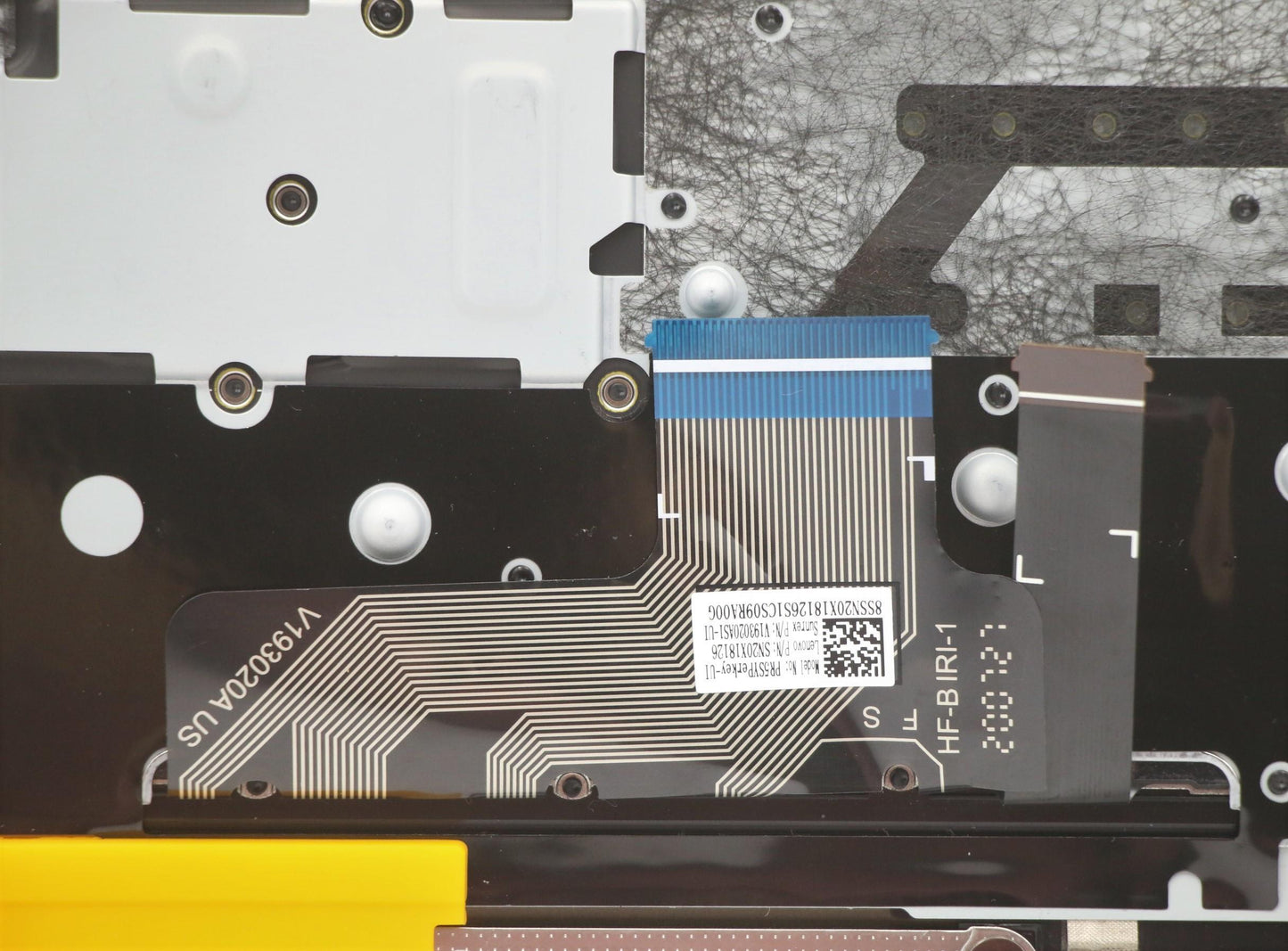 Lenovo Cover Uppercase Asm C82Eh Kb I - 5CB0Z32914