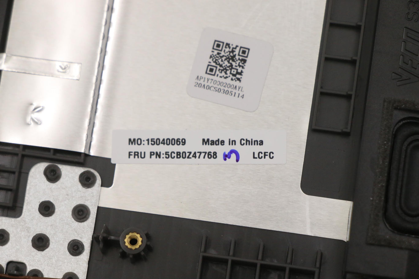 Lenovo Cover Upper Case Asm_Uk L82Gx - 5CB0Z47768