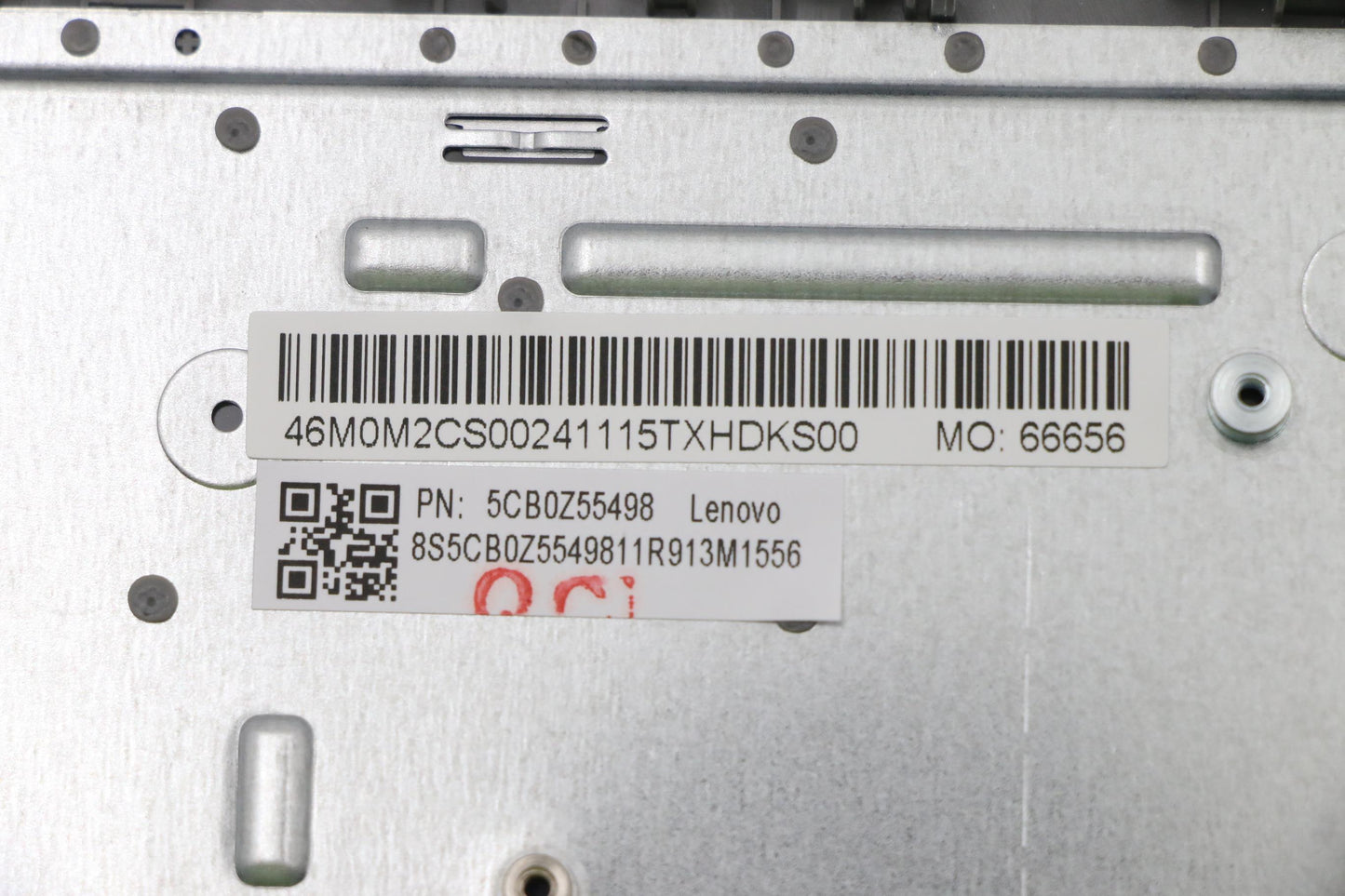 Lenovo Cover Upper Case Asm_Ru W 82Gw - 5CB0Z55498