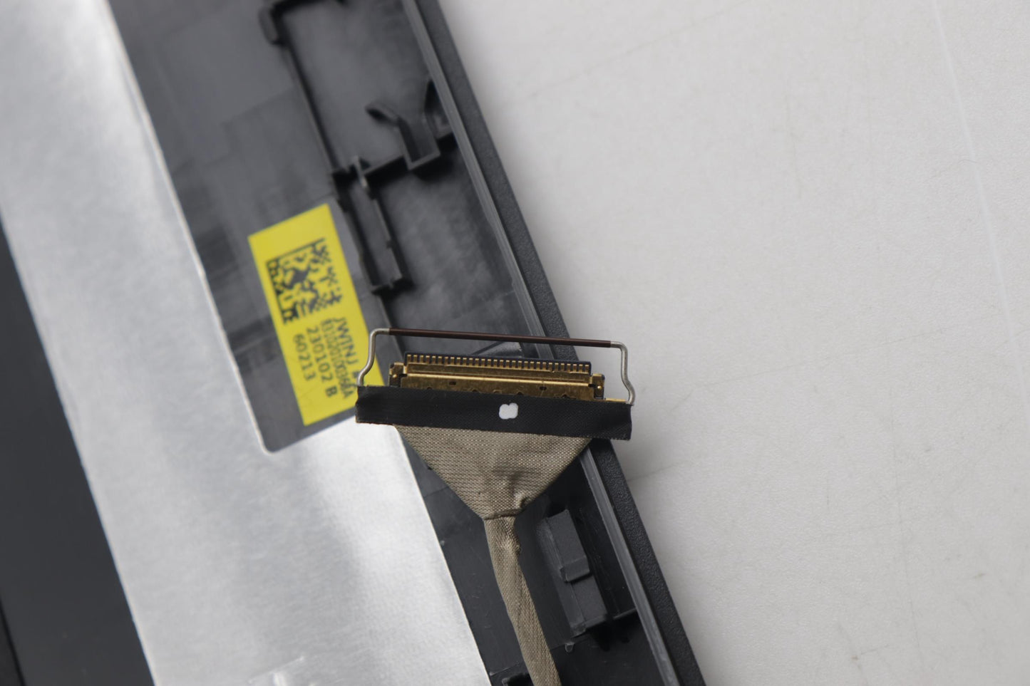 Lenovo Cover Lcd Cover L81Wb Bk Nt 1M - 5CB0Z56884