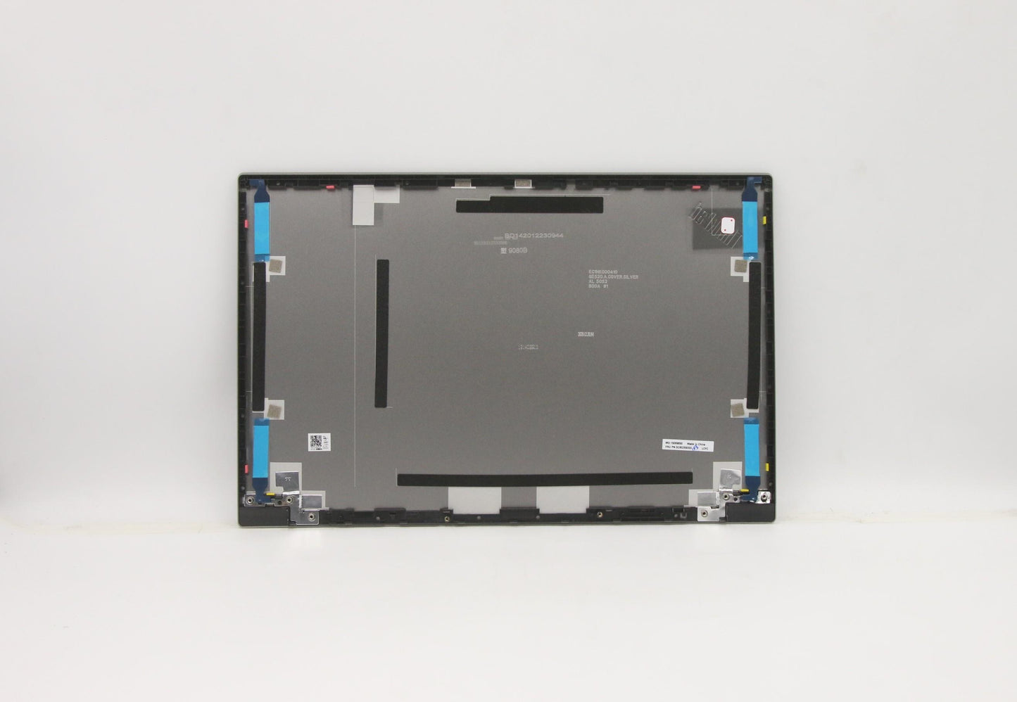 Lenovo Cover Fru A_Cover_Assy_Silver - 5CB0Z69203