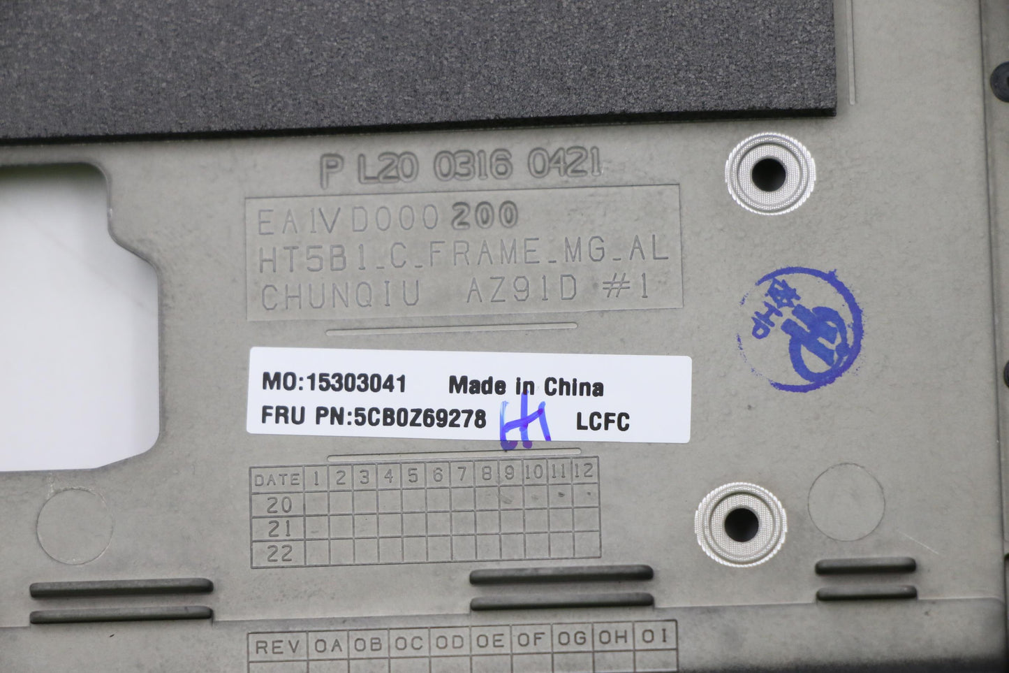 Lenovo Cover Fru T15G2_C_Cov_Assy_Uhd - 5CB0Z69278