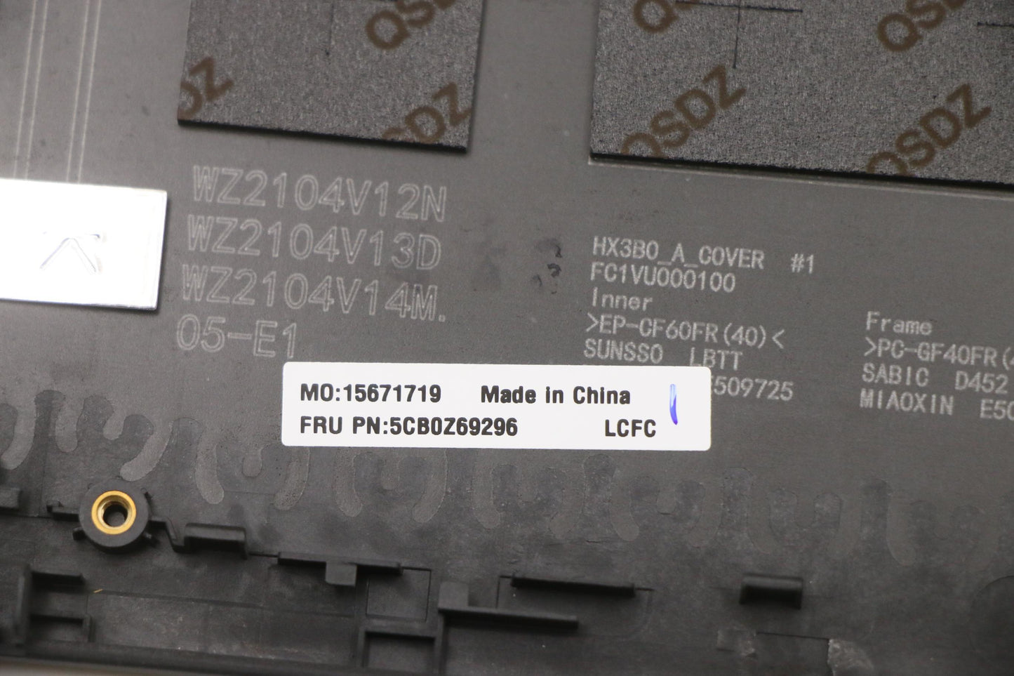 Lenovo Cover Fru Cover A_Cover_Sub_As - 5CB0Z69296