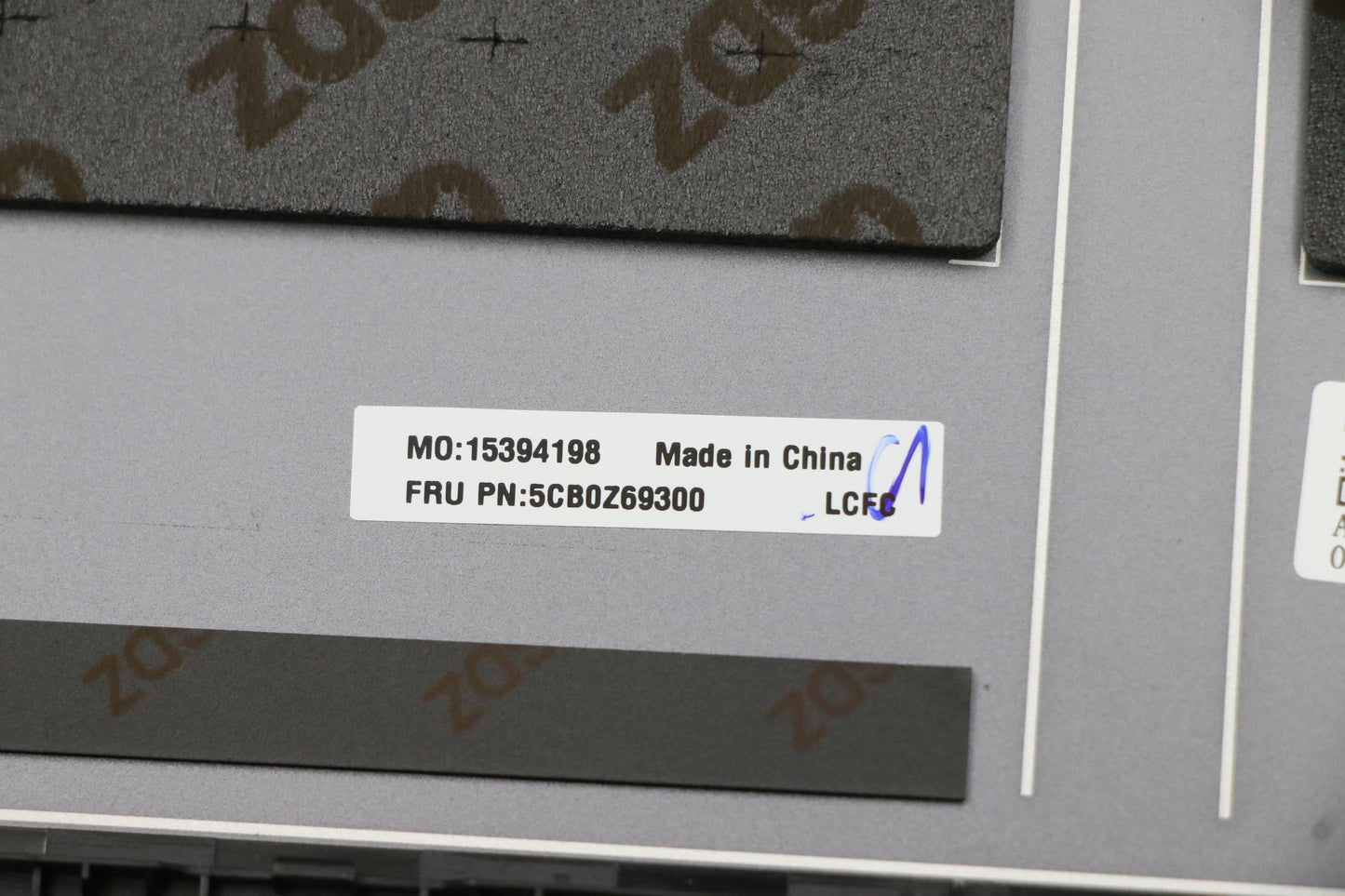 Lenovo Cover Fru Cover A_Cover_Sub_As - 5CB0Z69300