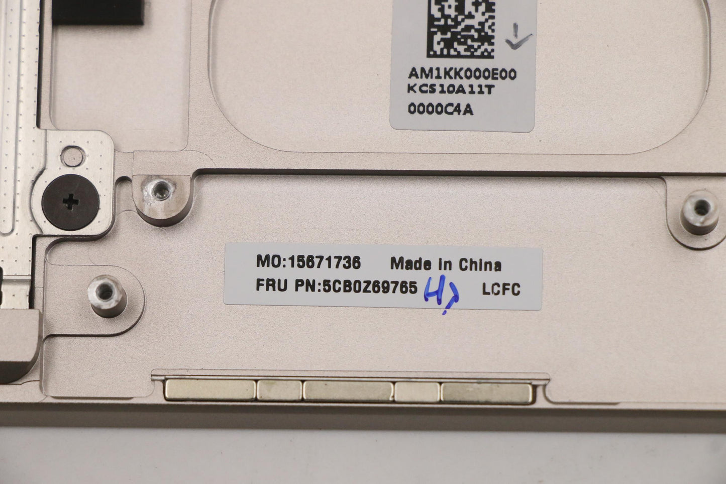 Lenovo Cover Upper Case Asm_Ara L 82B - 5CB0Z69765