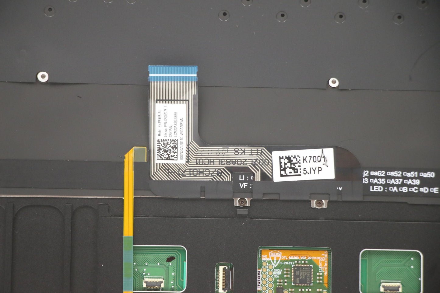 Lenovo Cover Upper Case Asm_Rus L 82B - 5CB0Z69783