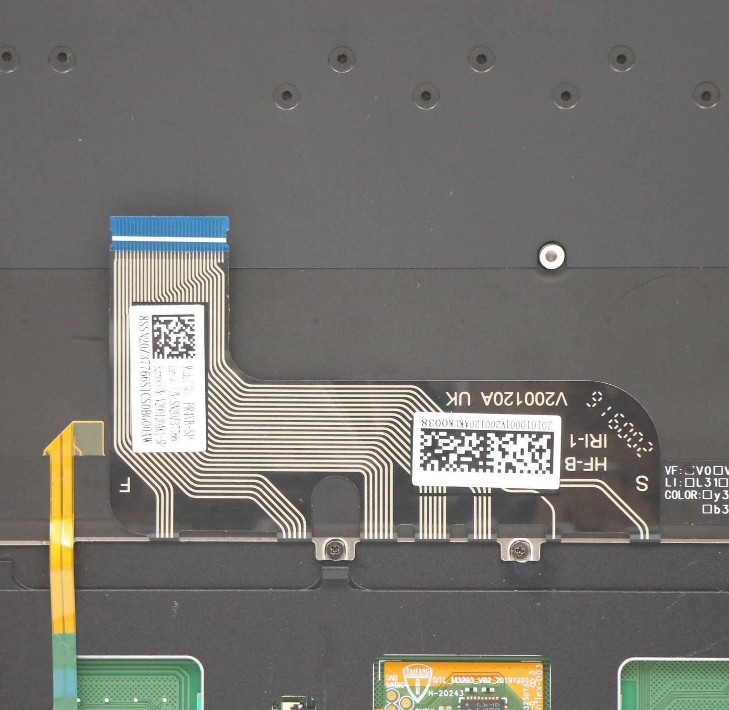 Lenovo Cover Upper Case Asm_Spa L 82B - 5CB0Z69785