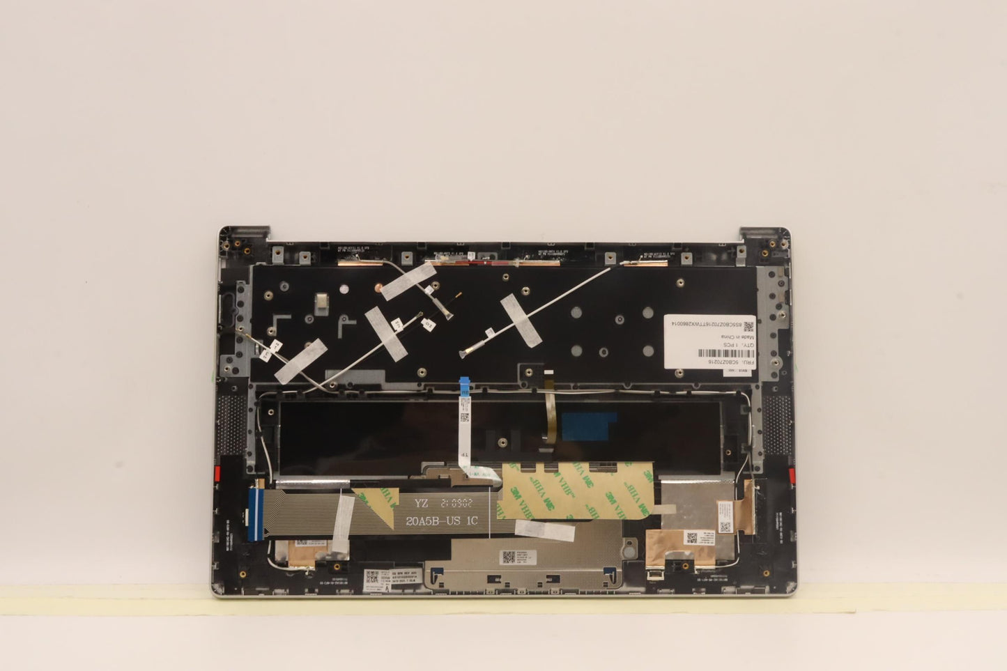 Lenovo Cover Upper Case Asm_Eng Wt 82 - 5CB0Z70216