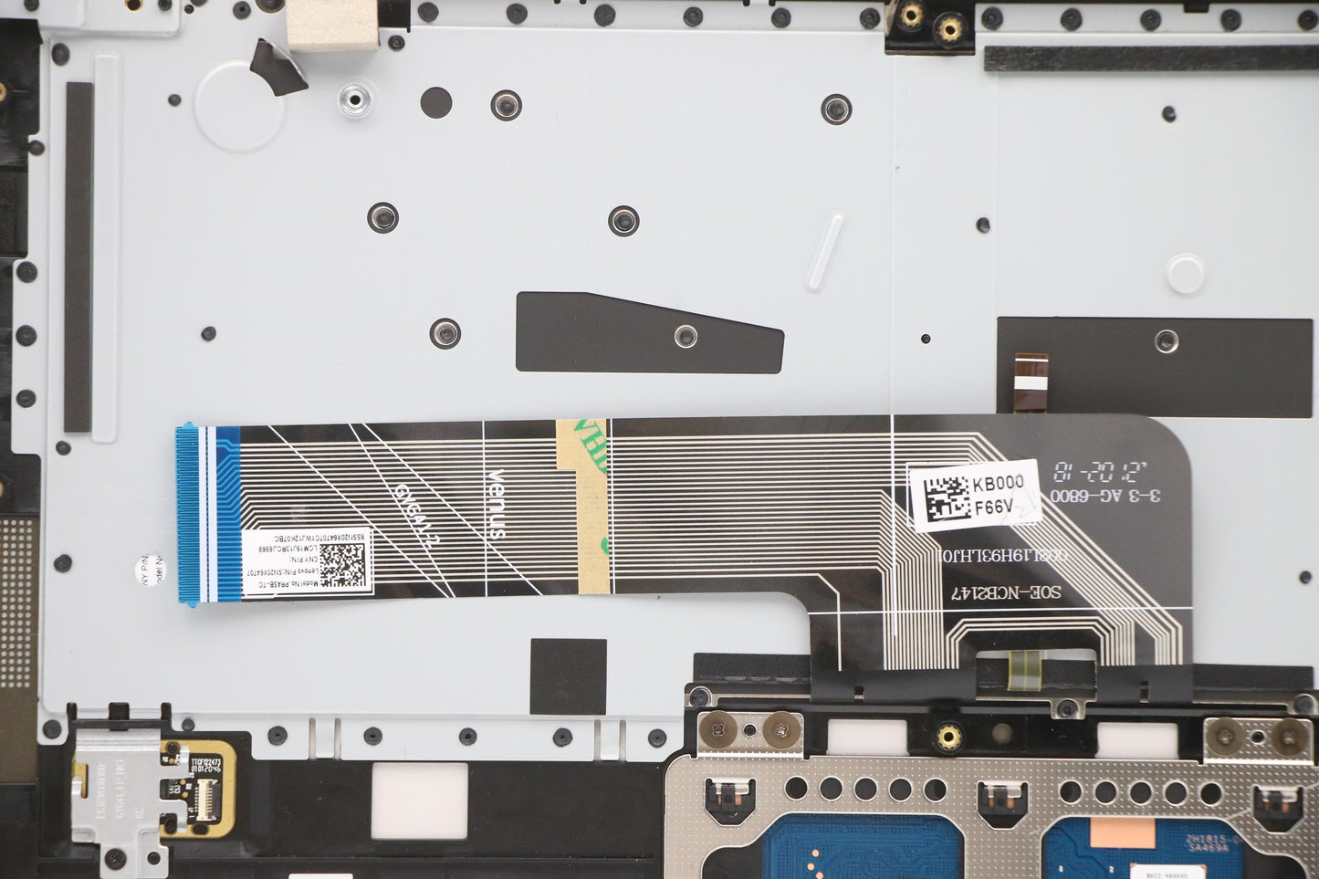 Lenovo Cover Upper Case Asm_Tc L82Bh - 5CB1A08867