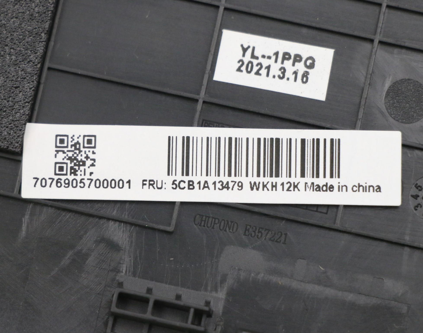 Lenovo Cover Upper C81Ym Pl_Blk Nfp N - 5CB1A13479