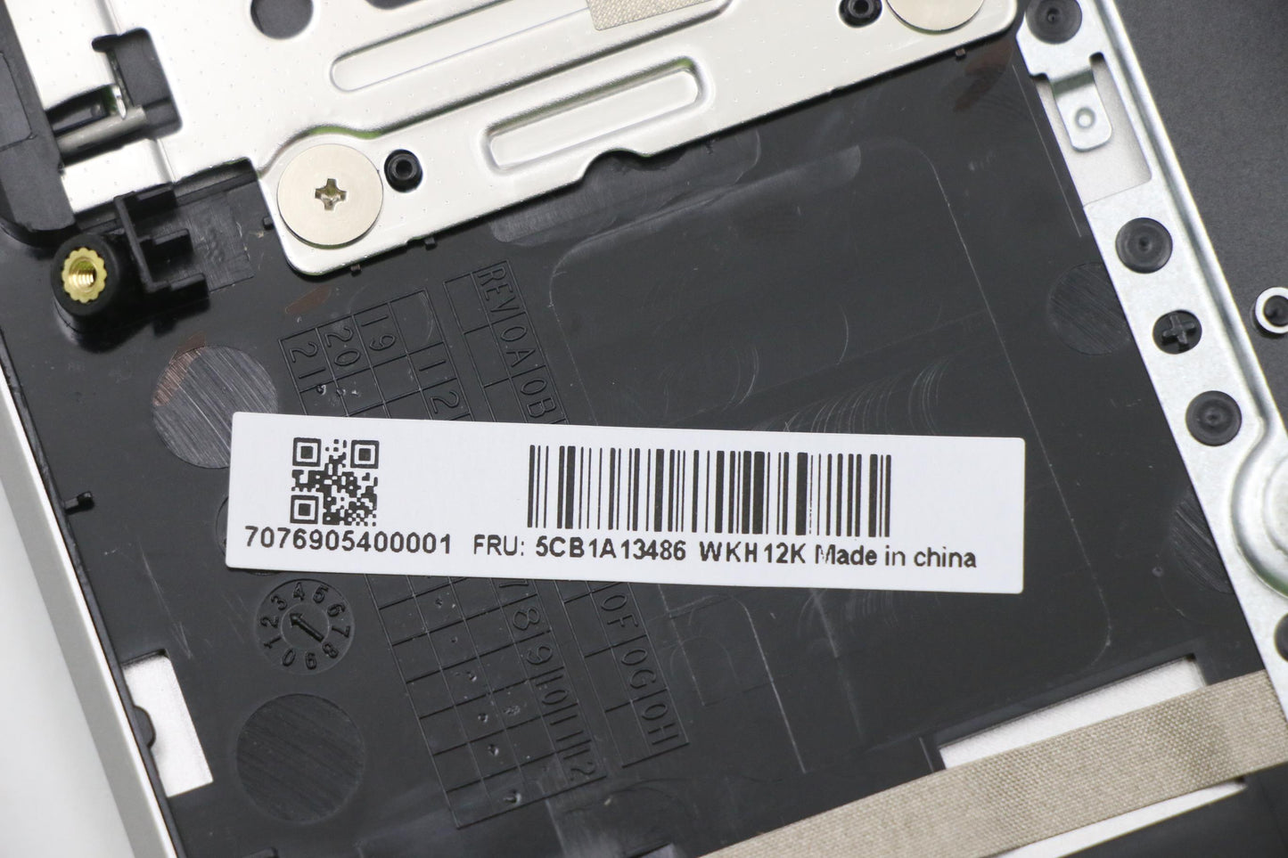 Lenovo Cover Upper C81Ym Al_Sil Fp Nb - 5CB1A13486