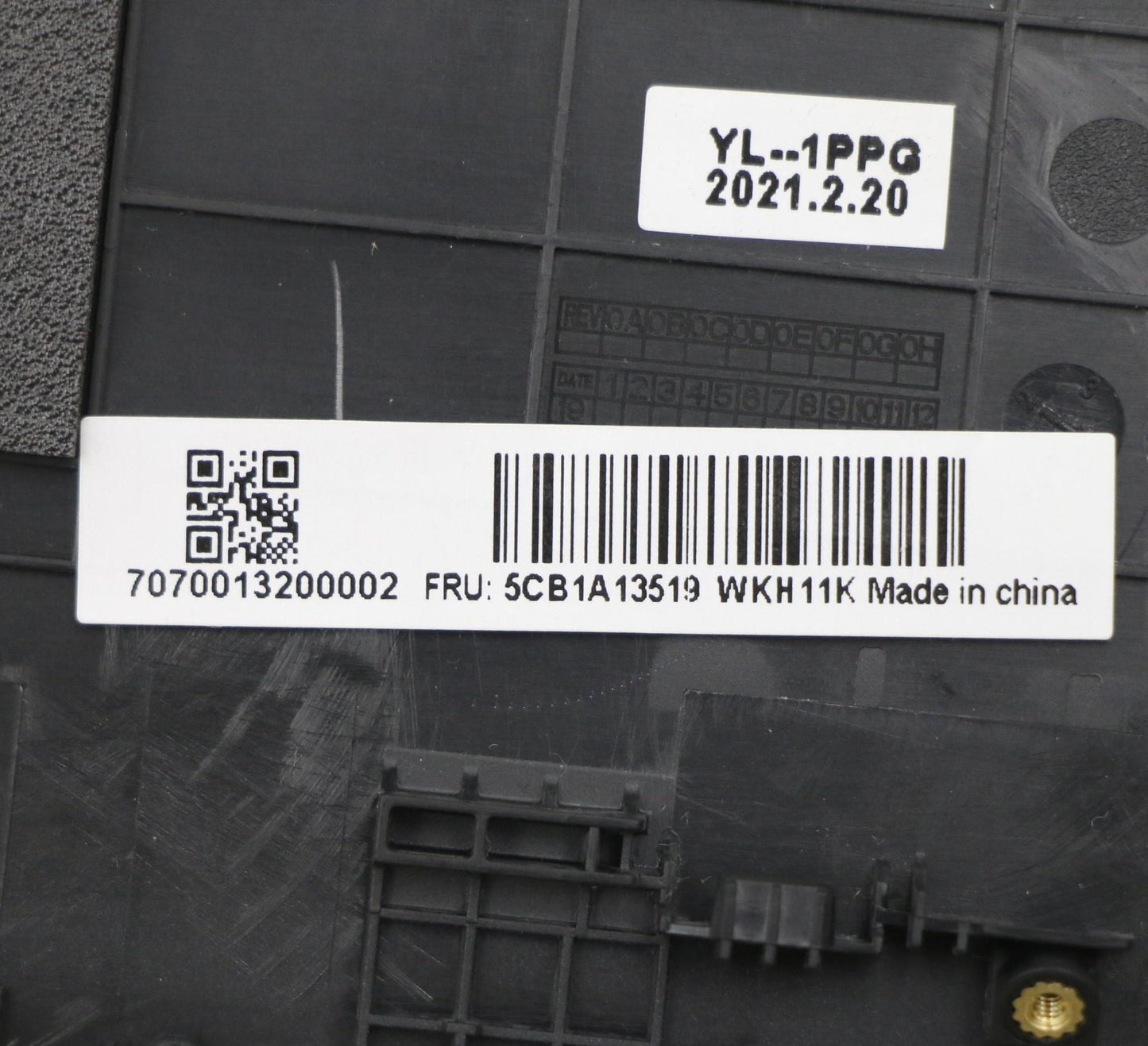 Lenovo Cover Upper C81Ym Pl_Blk Nfp N - 5CB1A13519
