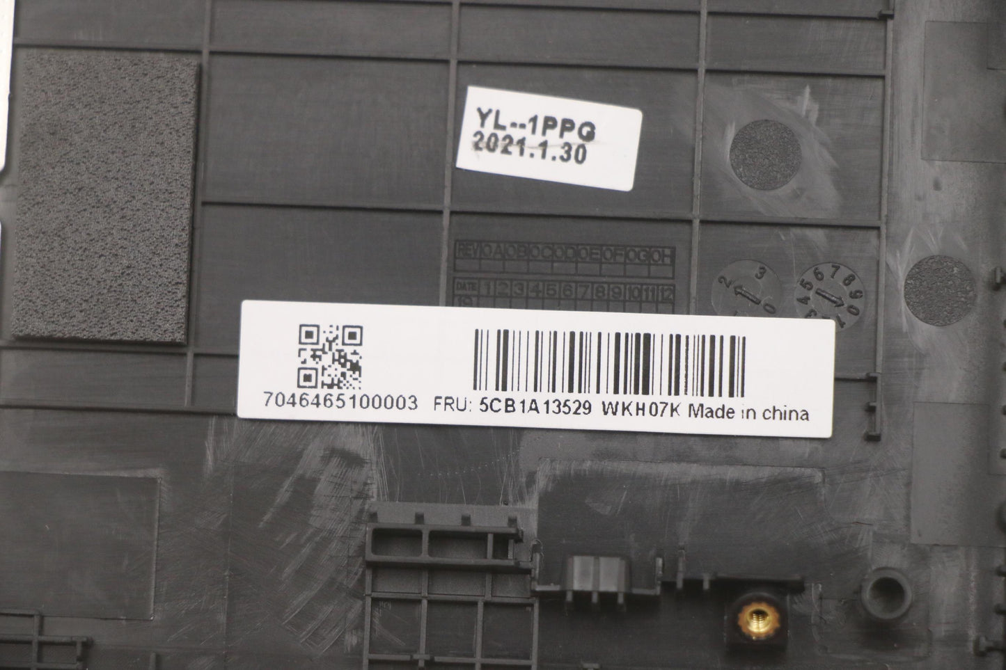 Lenovo Cover Upper C81Ym Pl_Blk Nfp N - 5CB1A13529