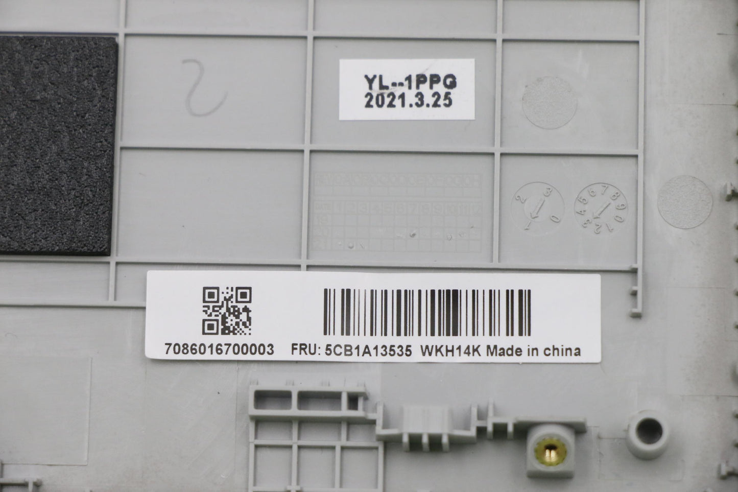 Lenovo Cover Upper C81Ym Pl_Sil Fp Nb - 5CB1A13535