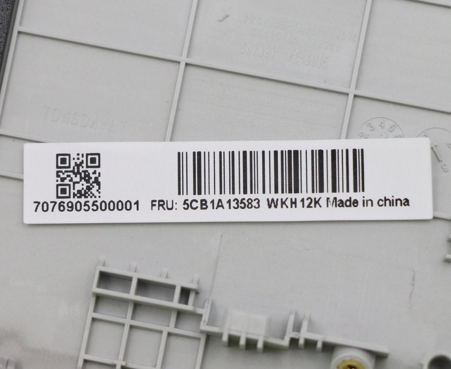 Lenovo Cover Upper C81Ym Pl_Sil Nfp B - 5CB1A13583