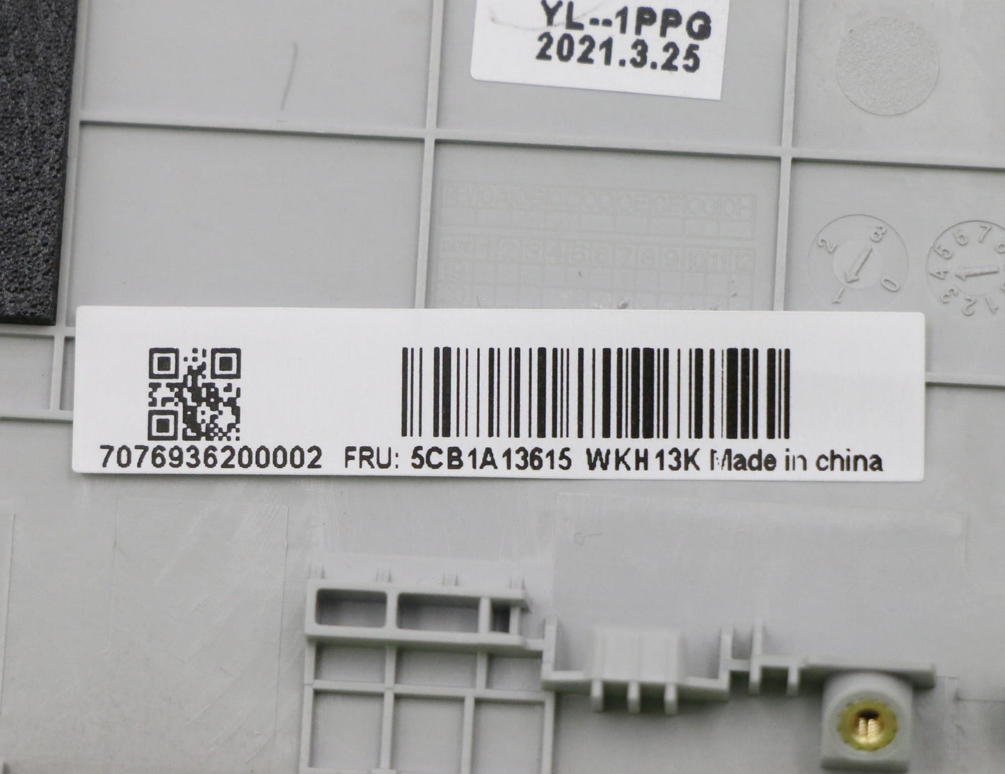 Lenovo Cover Upper C81Ym Pl_Sil Fp Bl - 5CB1A13615