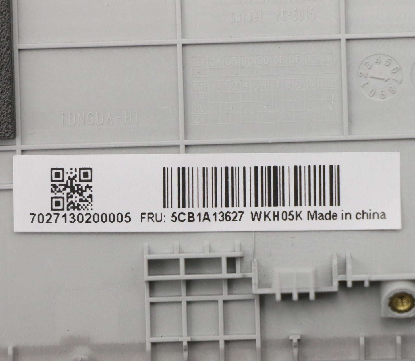 Lenovo Cover Upper C81Ym Pl_Sil Nfp B - 5CB1A13627