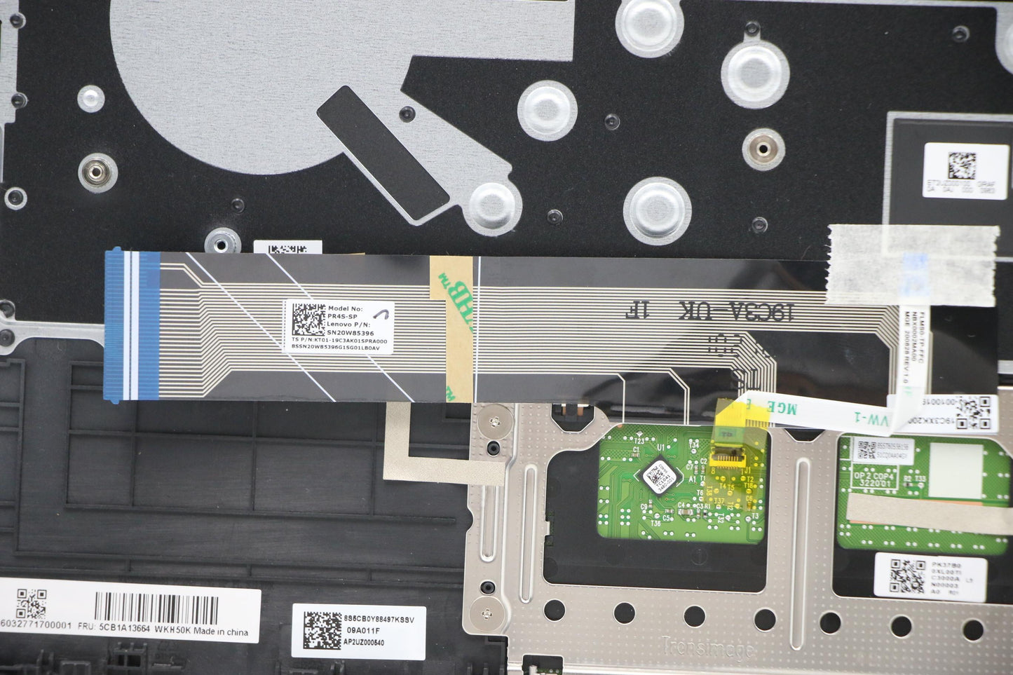 Lenovo Cover Upper C81Ym Pl_Blk Nfp N - 5CB1A13664
