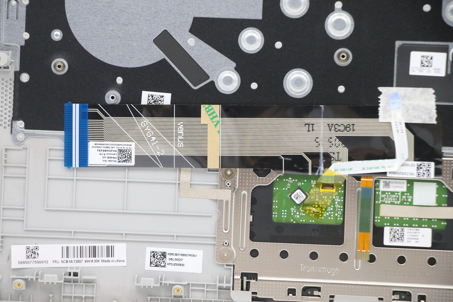 Lenovo Cover Upper C81Ym Pl_Sil Nfp B - 5CB1A13807