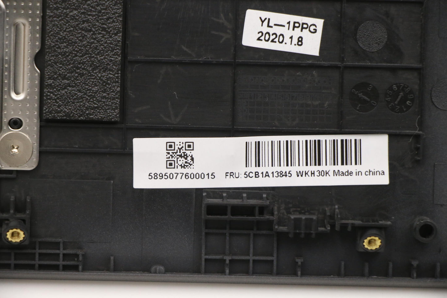 Lenovo Cover Upper C81Ym Pl_Blk Nfp B - 5CB1A13845