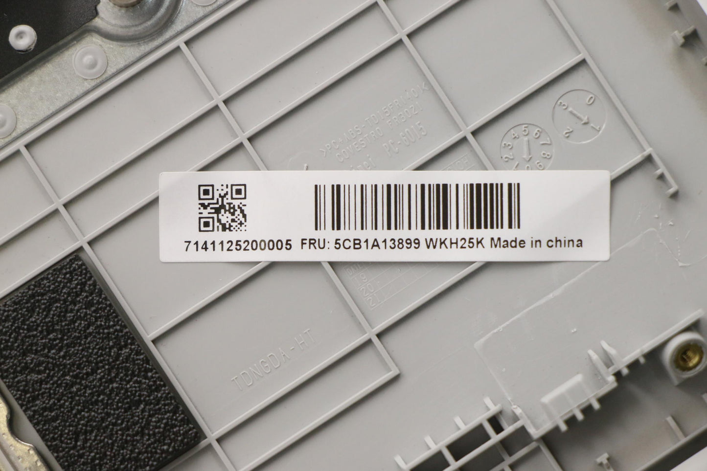 Lenovo Cover Upper C81Ym Pl_Sil Nfp N - 5CB1A13899