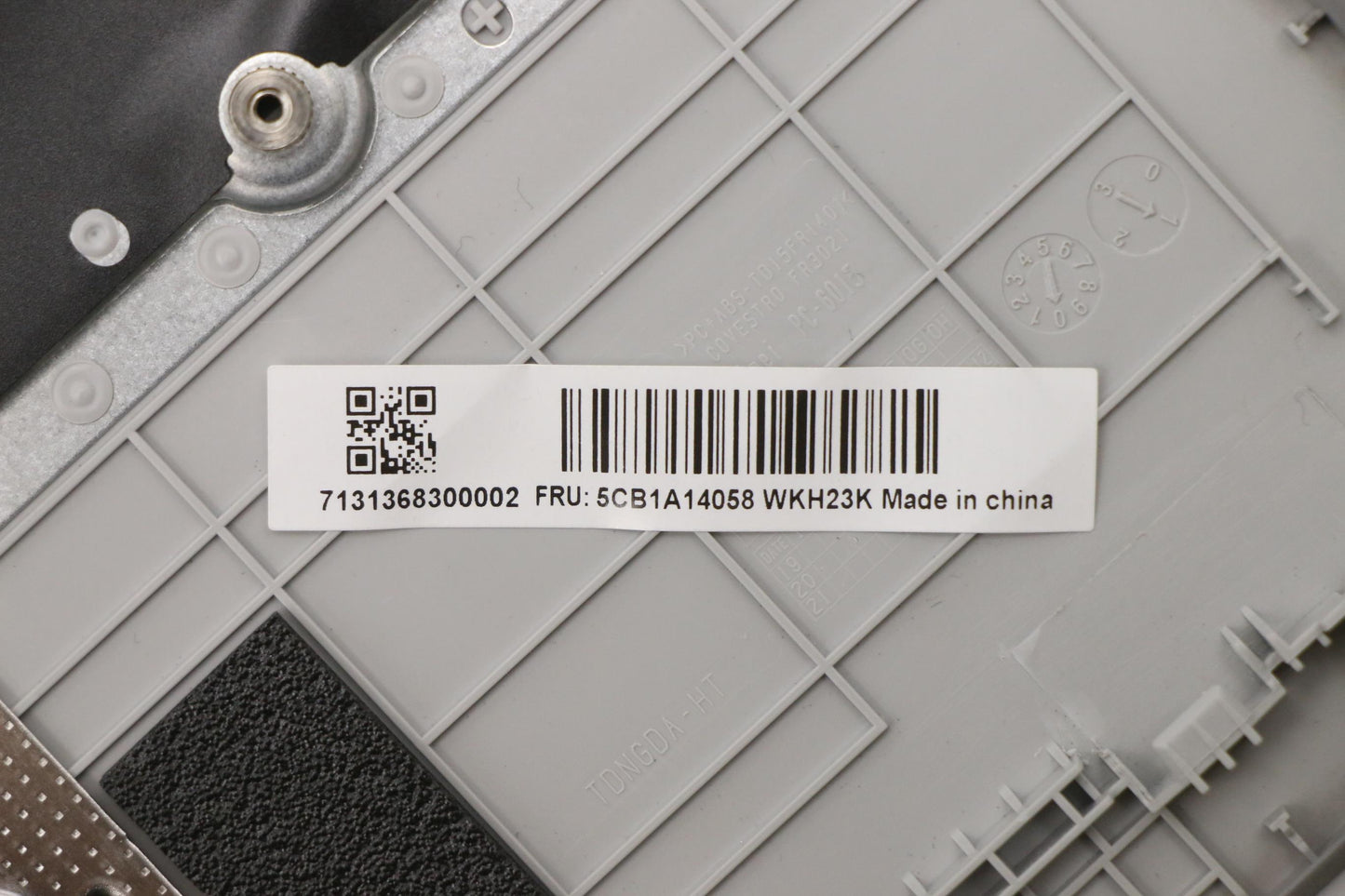 Lenovo Cover Upper C81Ym Pl_Sil Nfp N - 5CB1A14058