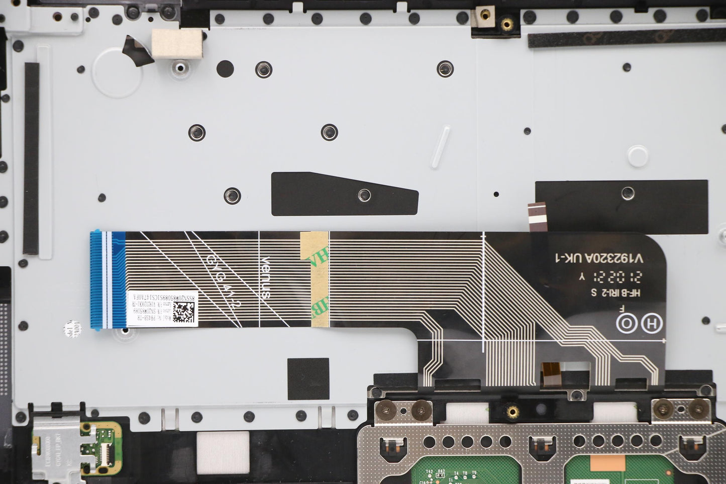 Lenovo Cover Upper Case Asm_Tur L82Bh - 5CB1A16221