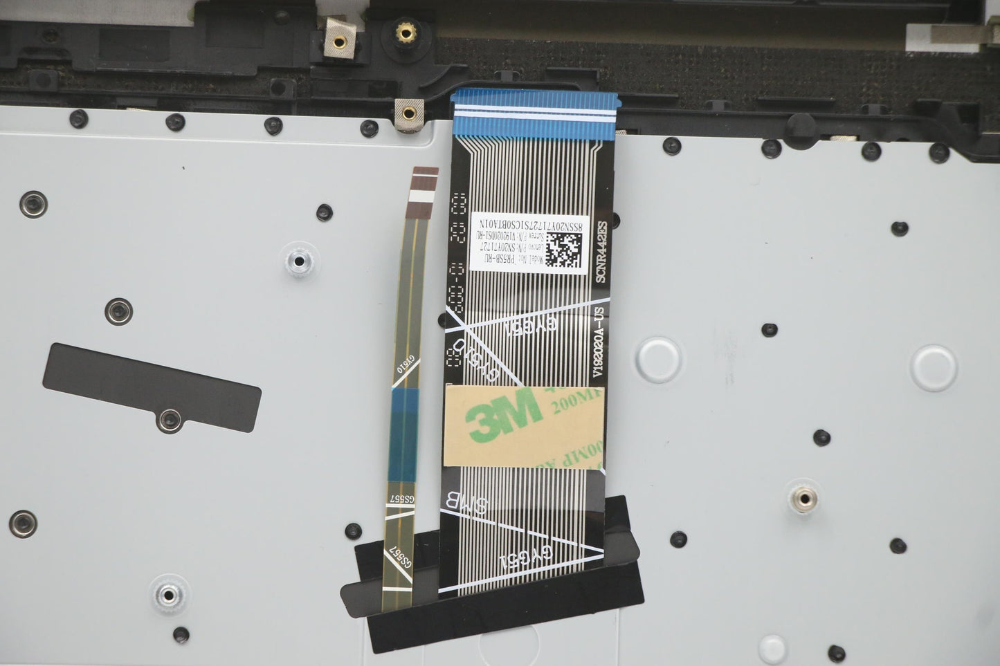 Lenovo Cover Upper Case Asm_Rus L82Bj - 5CB1A22447