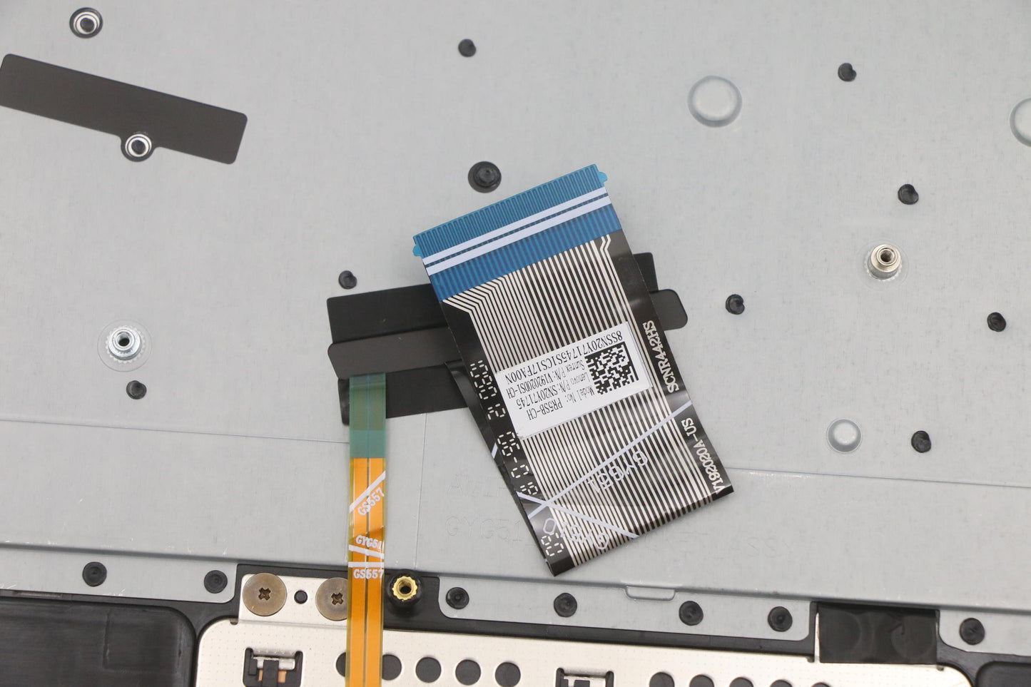 Lenovo Cover Upper Case Asm_Tc L82Bj - 5CB1A22451