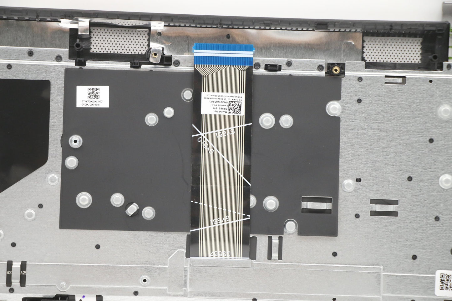 Lenovo Cover Upper Case Asm_Swsl81Yqb - 5CB1A24877