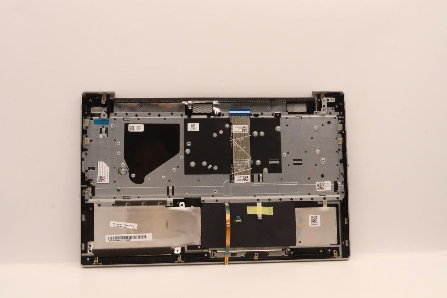 Lenovo Cover Upper Case Asm_Turl81Yqb - 5CB1A24880