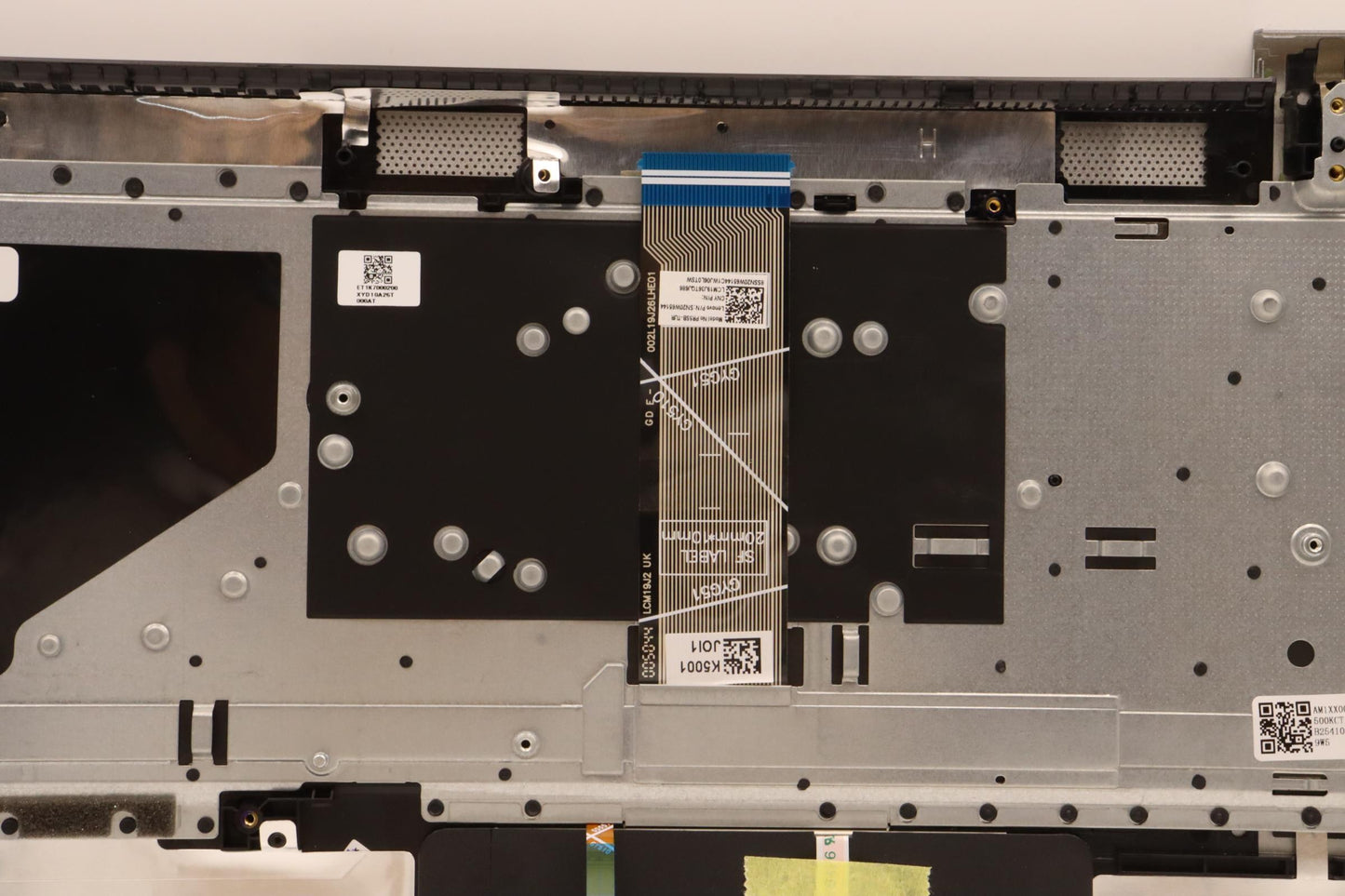 Lenovo Cover Upper Case Asm_Turl81Yqb - 5CB1A24880