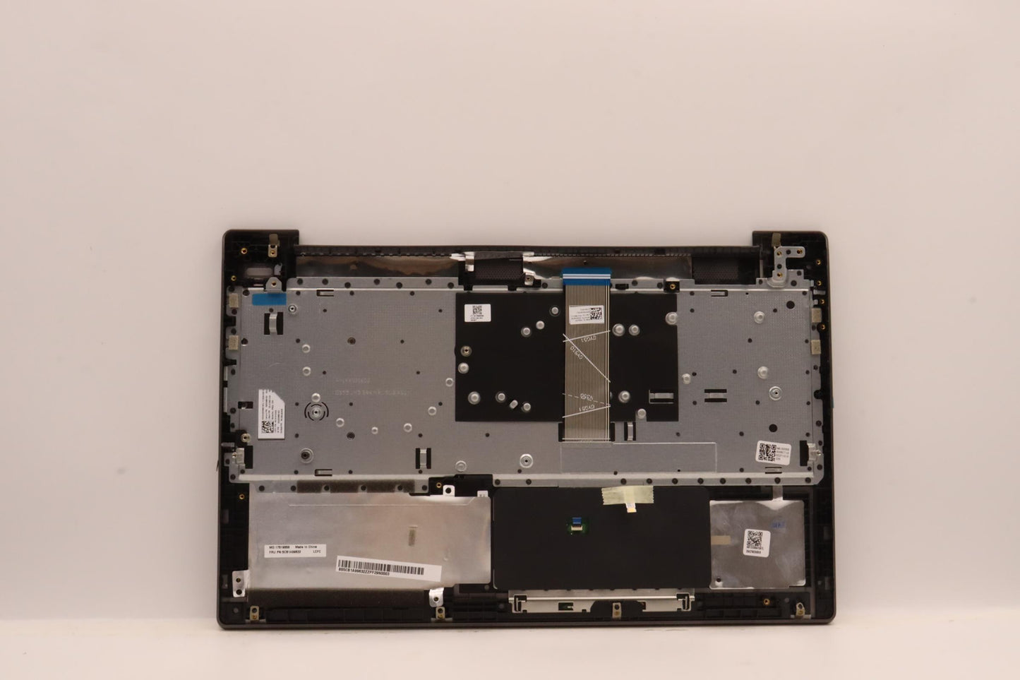 Lenovo Cover Upper Case Asm_Swsl81Yqn - 5CB1A99632