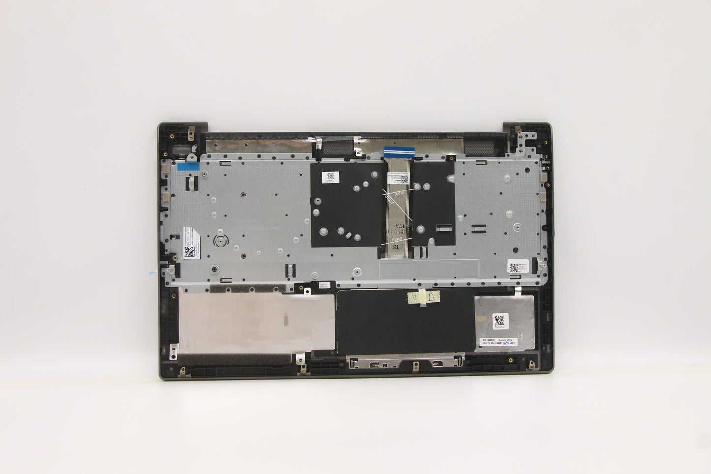 Lenovo Cover Upper Case Asm_Slvl81Yqn - 5CB1A99661